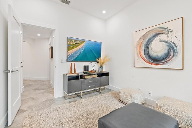 Photo - 503 Resort Ln