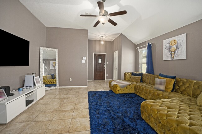 Photo - 20719 Winghaven Dr