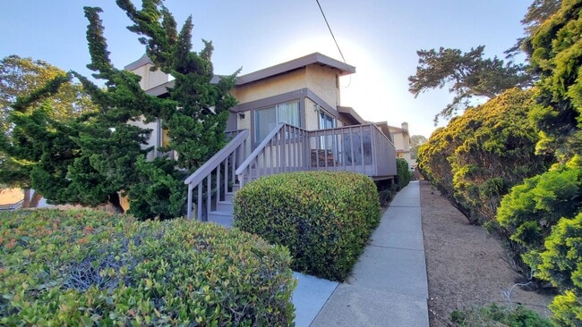 Building Photo - 2108 Fairchild Way Unit 2108 02