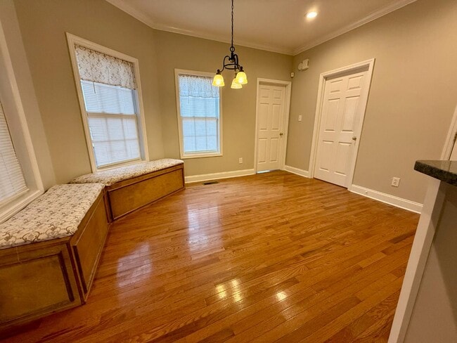 Photo - 105 Bent Brook Dr