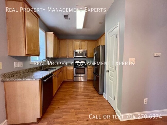 Photo - 10102 Old Carolina Dr