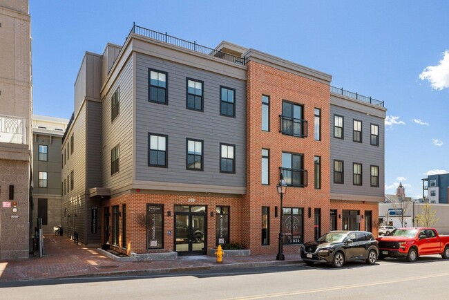 Building Photo - 238 Deer St Unit 205