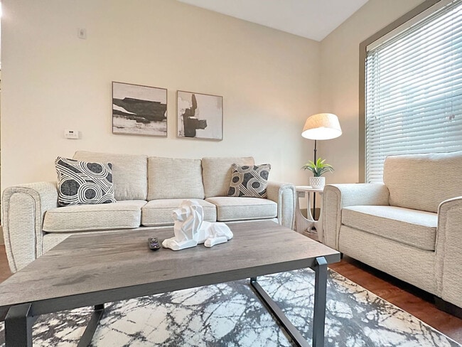 Photo - 1701 N Lois Ave Unit ID1051055P