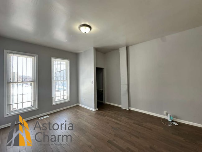 Photo - 3 Bedroom End Unit near Coppin State with Fenced Yard