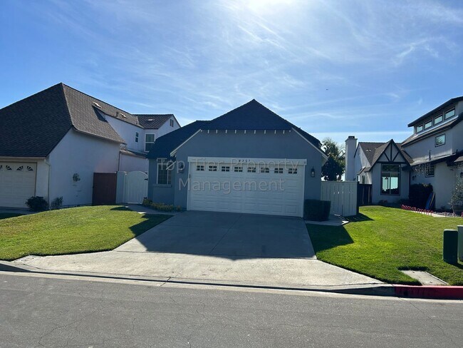 ***Single-story 2 bed / 2 bath / +Den Hous... - ***Single-story 2 bed / 2 bath / +Den Hous...