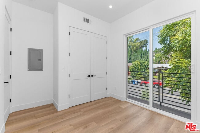 Photo - 1821 Ashmore Pl