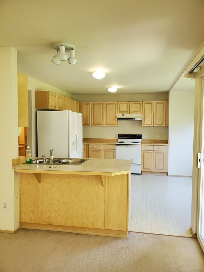 Photo - Great 3 bedroom home available now!