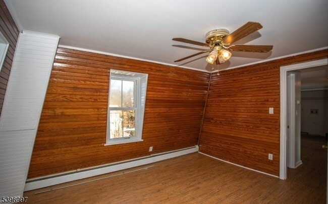 Photo - 848 River Rd