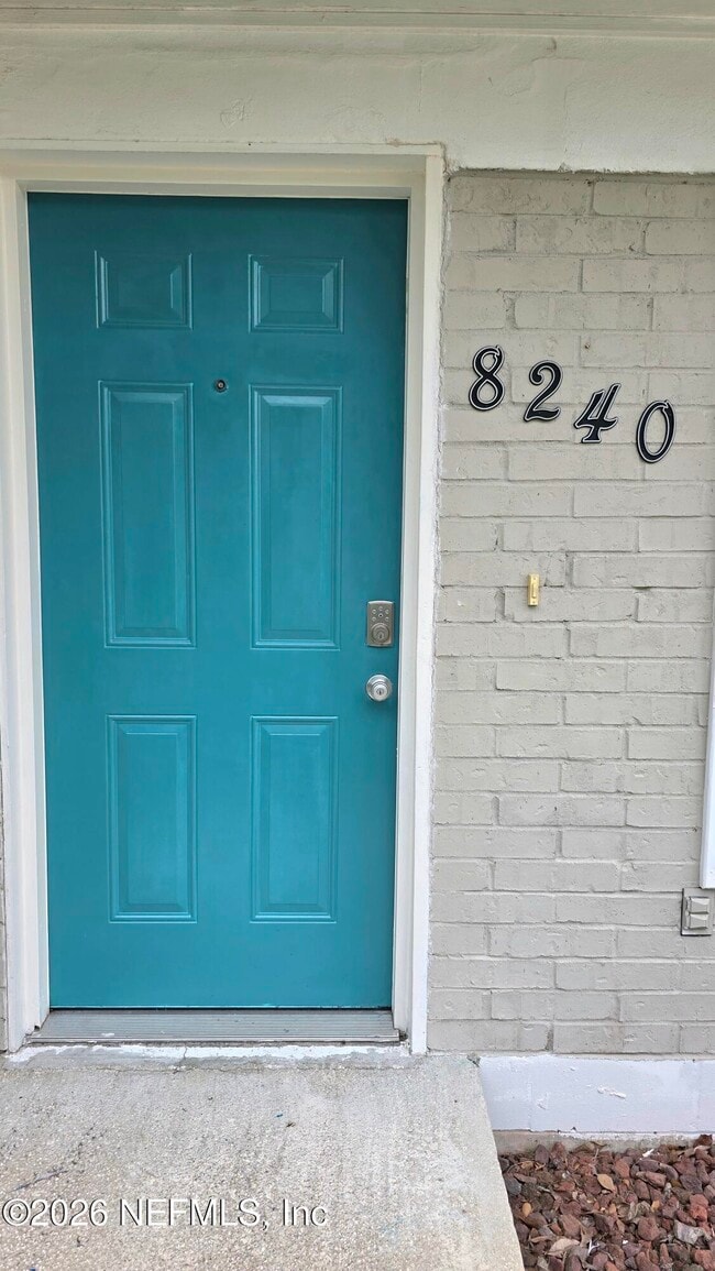 Photo - 8240 Pear Rd