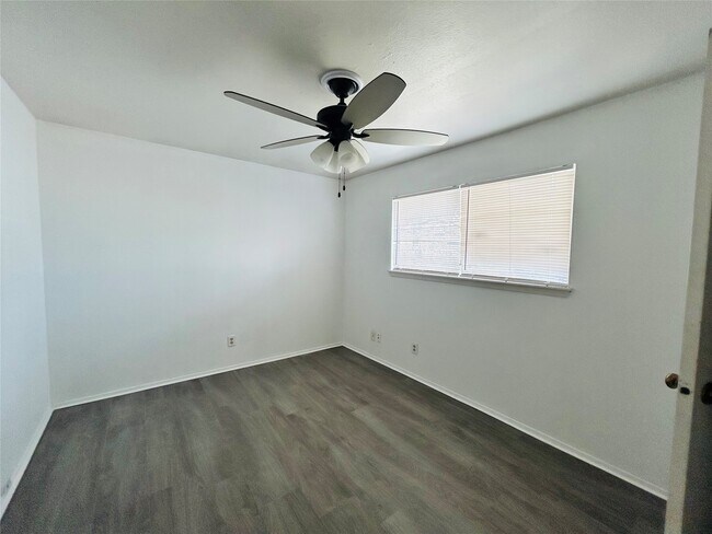 Photo - 8030 Sands Point Dr Unit C