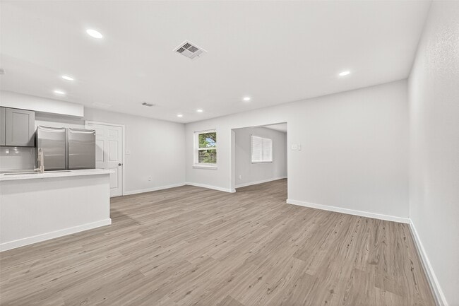 Photo - 13442 Greenway Dr