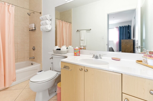 Photo - 2280 SW 32nd Ave Unit SI ID1056260P