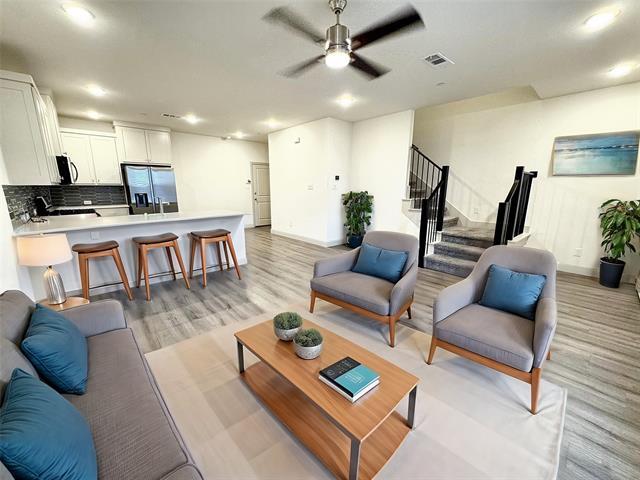 Photo - 4517 Bishop St