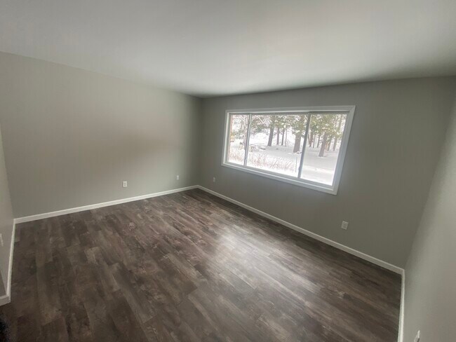 Photo - 1039 Maas St Unidad 0