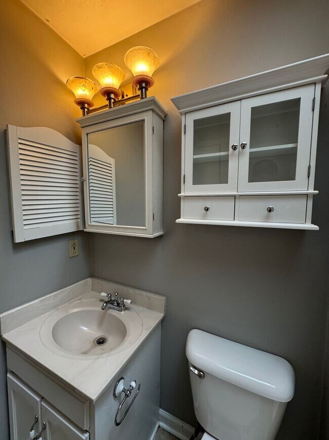 Photo - 1568 Jameson Dr