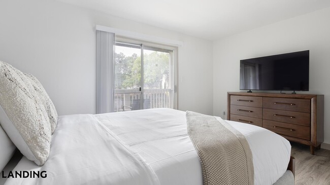 Photo - 2850 Delk Rd SE Unit 16B