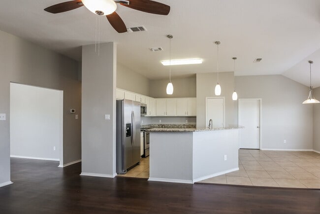 Photo - 2602 Pioneer Ln