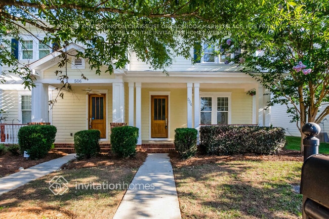 Building Photo - 504 Camellia St Rental