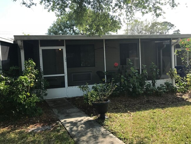 Photo - 583 7th Pl Unit 583