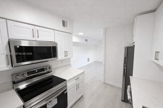 Photo - 501 NW 13th St