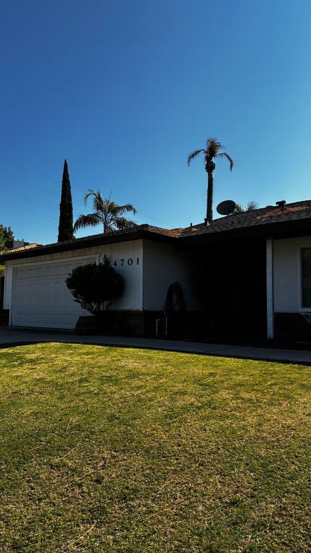 Photo - Beautiful 4 Bedroom House in NW Bakersfiel...