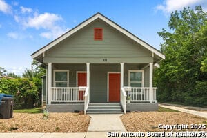 Building Photo - 931 W Rosewood Ave Rental