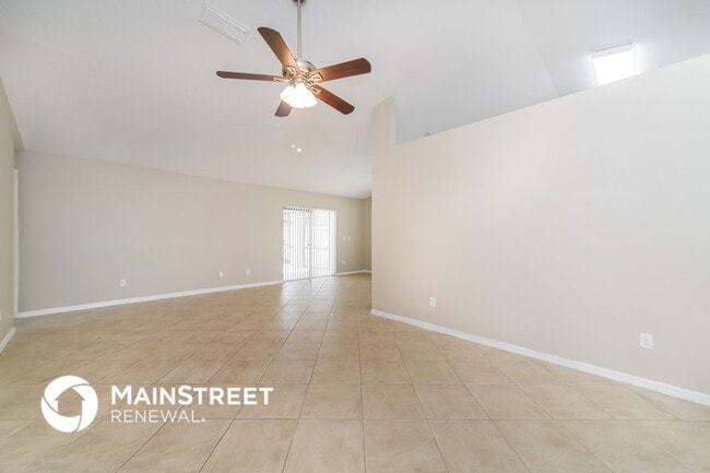 Photo - 1613 Oak Hill Trail