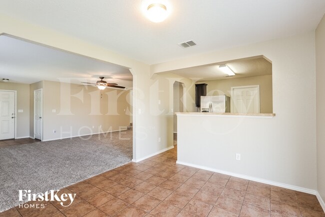 Photo - 11814 Silver Coins