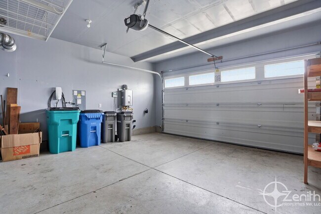 Photo - 10406 NE 69th Ave