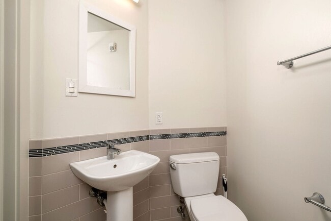 Photo - 205 Witherspoon St