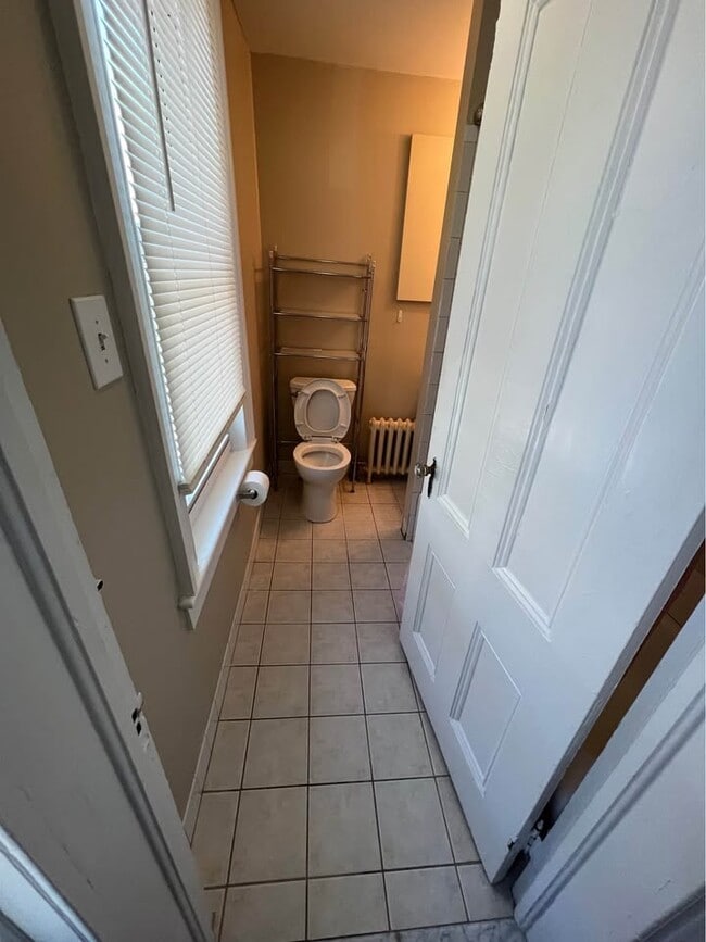 Photo - 125 W High St Unit 1