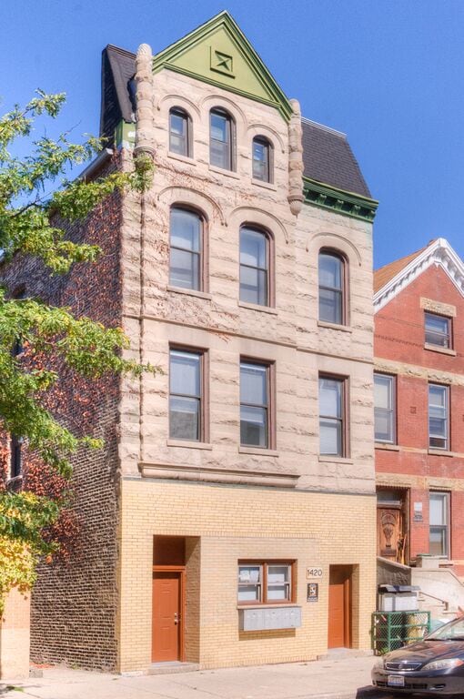 Primary Photo - 1420 W Blackhawk St Apartamento Unidad 1R