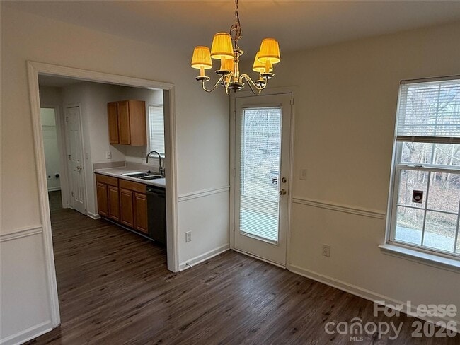 Photo - 4411 Canipe Dr