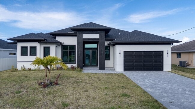 Building Photo - 153 SE 21st St