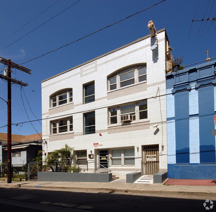 Photo - Parker Apartments