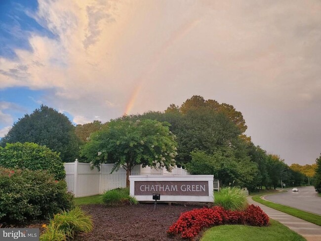 Photo - 46893 Eaton Terrace Apartment Unit 303