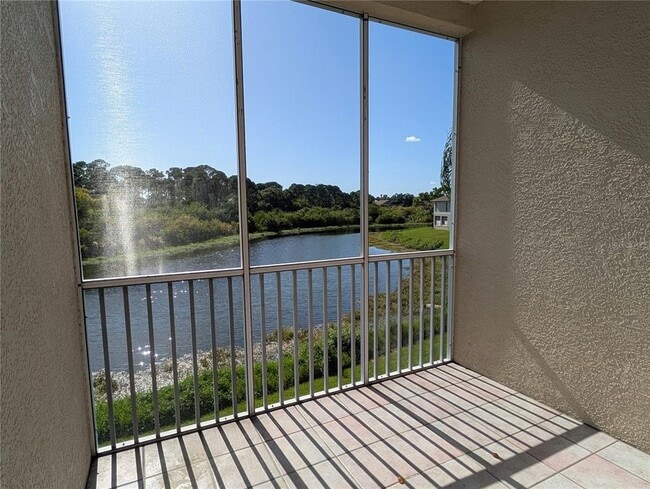 Photo - 8390 Wingate Dr Unit 525