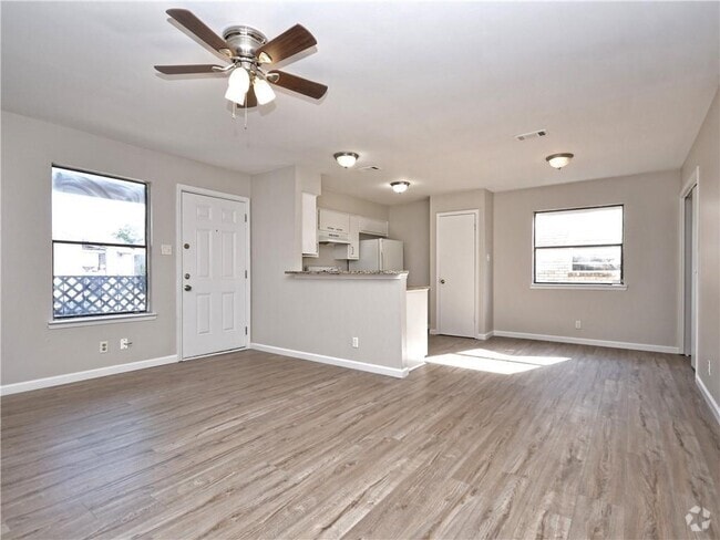 Building Photo - 5502 Rose Hill Cir Rental