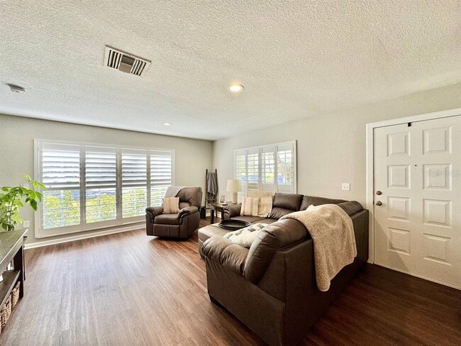 Photo - 2879 Thaxton Dr