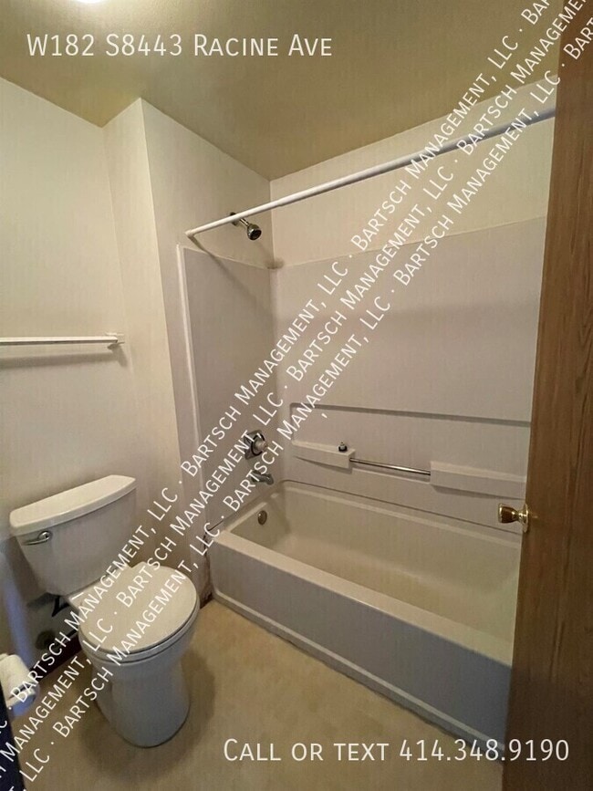 Photo - W182s8443-S8443 Racine Ave