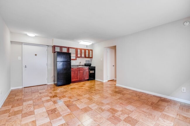 Capital Plaza Apartments