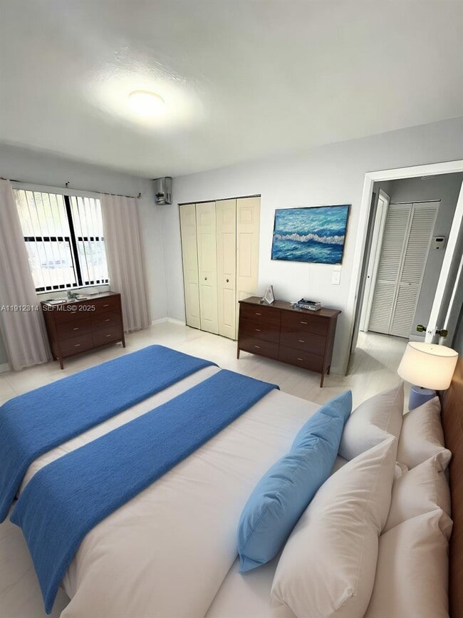 Photo - 10070 NW 6th St Unit 202