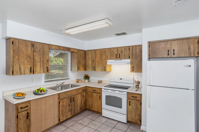 Photo - 3221 Pershing St Unit 3221