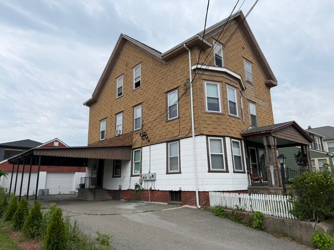 Photo - 20 Everett St Unit 1