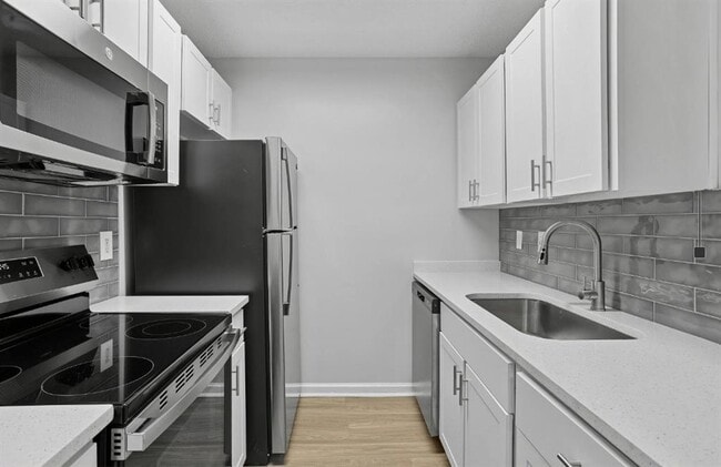 Photo - 1113 Powers Ferry Pl Unit 1826