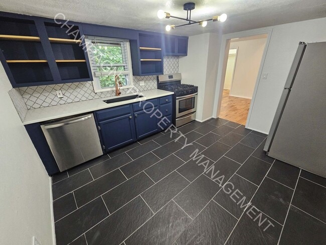 Photo - 8104 McGee St Unidad Apt 2