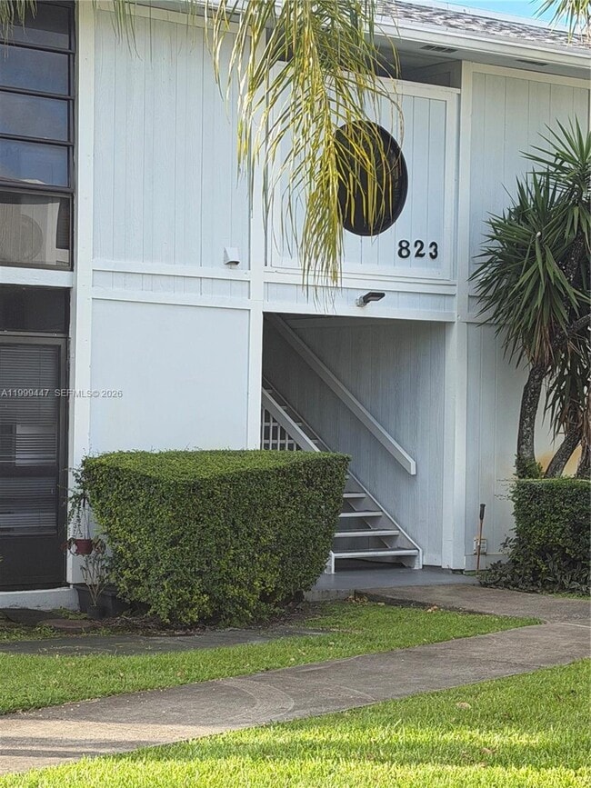 Photo - 823 NE 199th St Unit 104-12