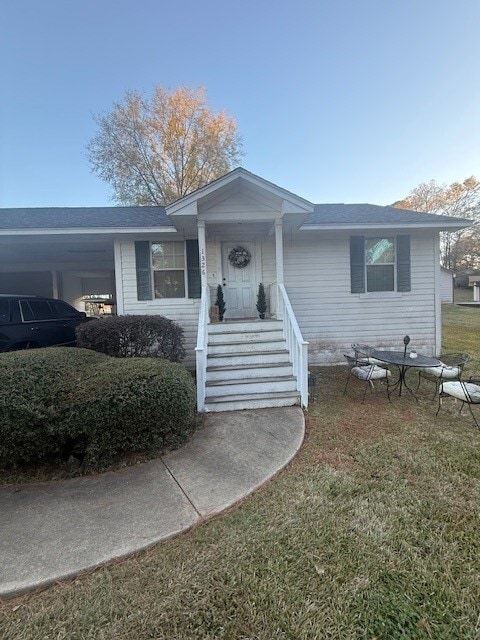 Building Photo - 1326-1328 Pine Hill Drive