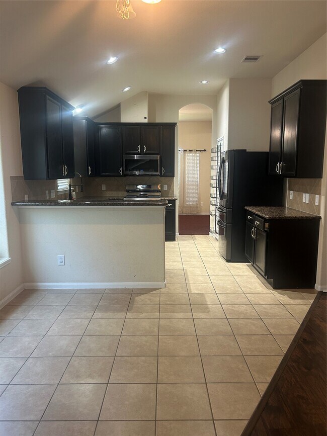 Photo - 8407 Broadleaf Ave