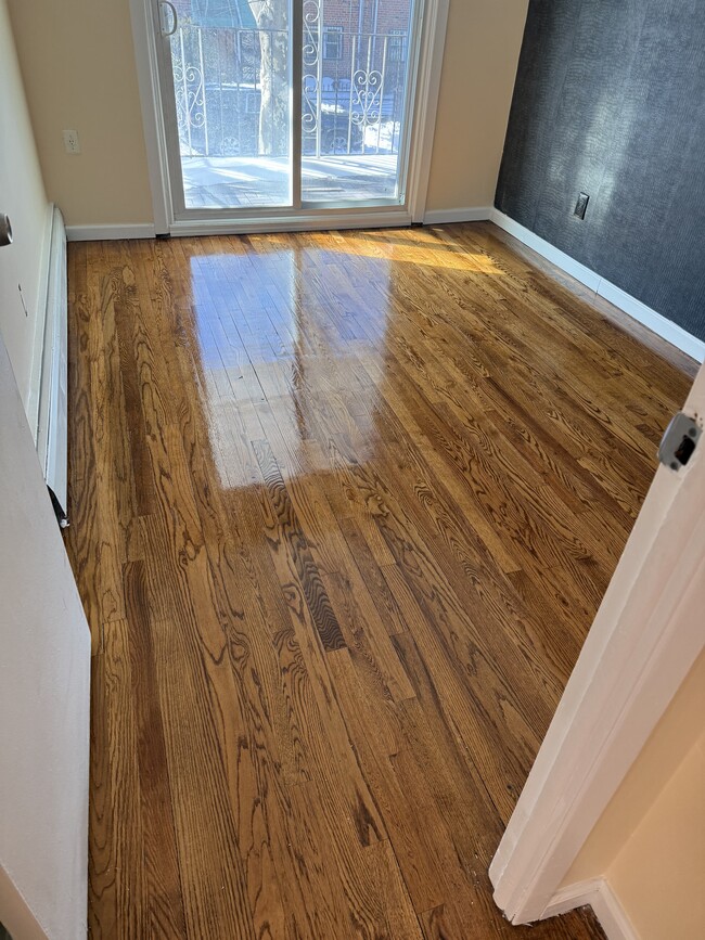 Photo - Brooklyn 1 Unit 2